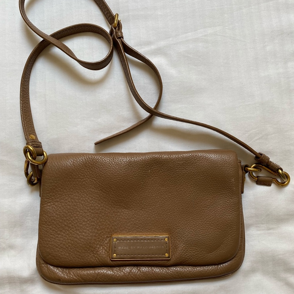 Marc by Marc Jacobs Sofia Crossbody Pebbled Tan